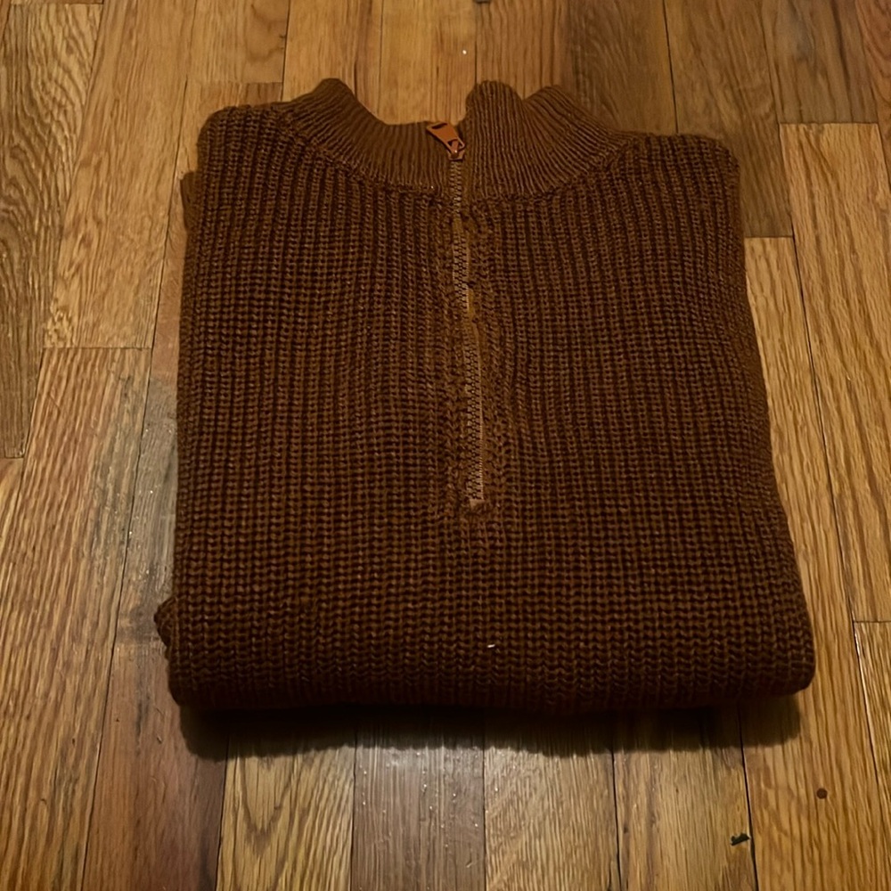 knit long sleeve sweater